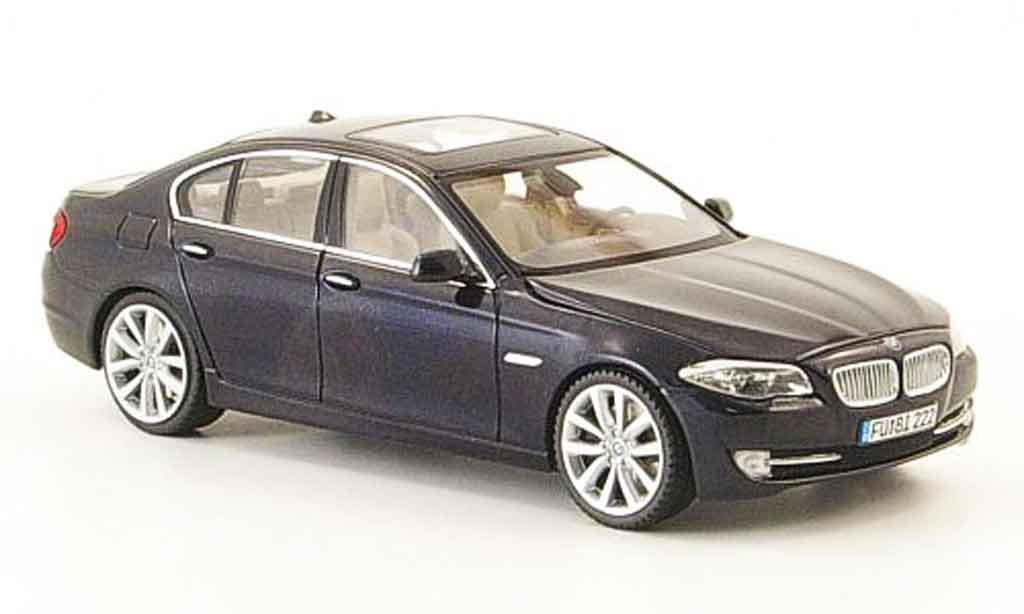 Bmw 528 F10 1/43 Schuco F10 i Sedan blauw 2010 modelauto