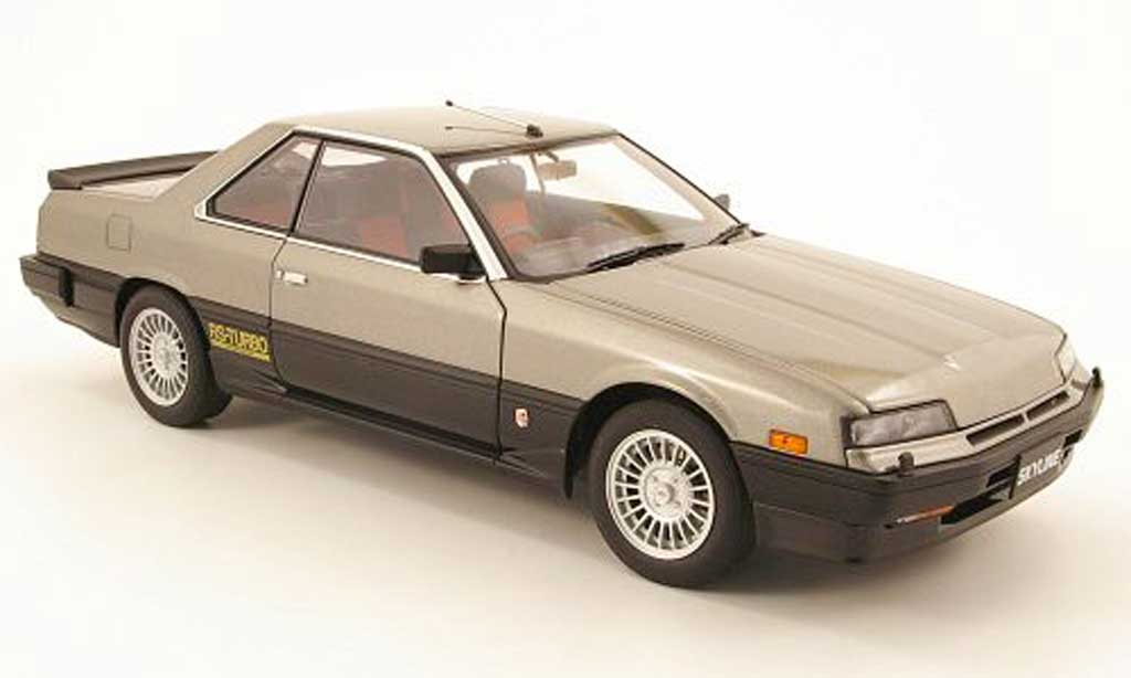 Nissan Skyline RS Turbo 1/18 Autoart RS Turbo skyline hardtop 2000 turbo rsx (dr30) grijs 1983 modelauto