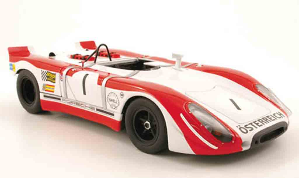 Porsche 908 1969 1/18 Autoart 1969 02 no.1 redman/siffert watkins glen modelauto