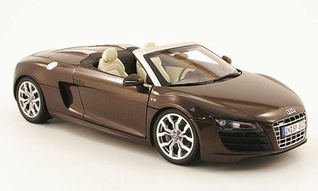 Audi R8 Spyder 1/18 Kyosho Spyder bruin modelauto