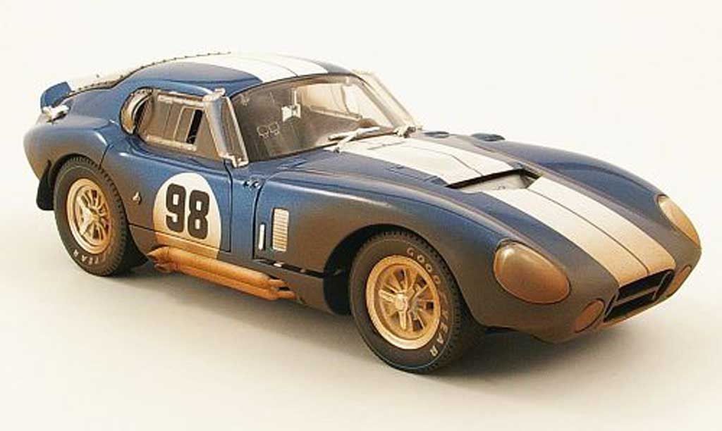 Shelby Cobra Daytona 1/18 Shelby Collectibles Daytona cobra coupe no.98 avec sale 1965 modelauto