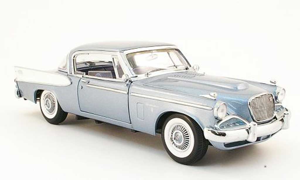 Studebaker Hawk 1/18 Yat Ming golden blauw grijs wit dach 1958 modelauto