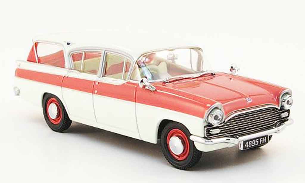 Opel Cresta 1/43 Oxford Friary Estate roze wit modelauto