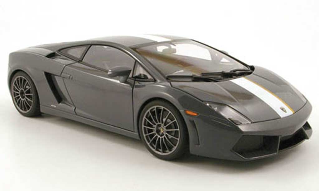 Lamborghini Gallardo LP550-2 1/18 Autoart LP550-2 balboni grijs 2009 modelauto
