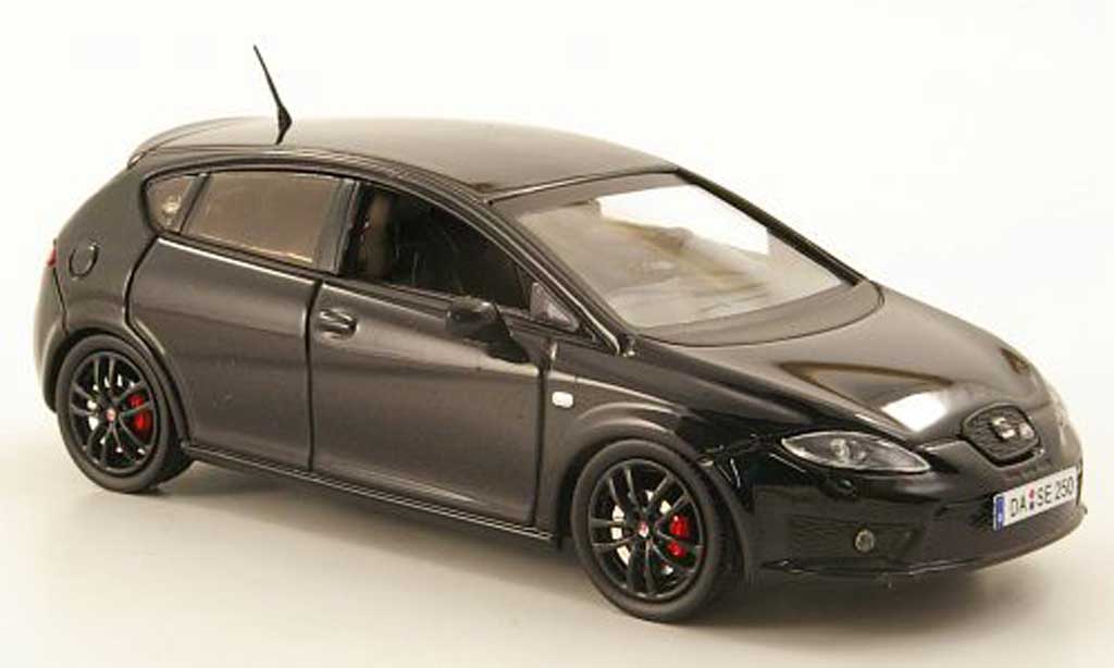 Seat Leon Cupra 1/43 Seat Cupra R zwart modelauto