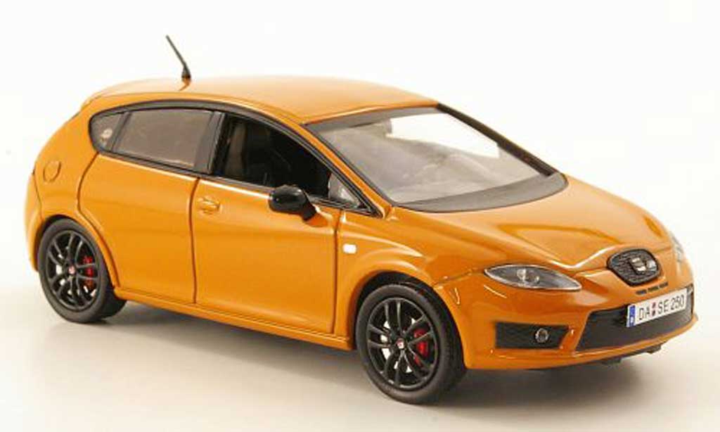 Seat Leon Cupra 1/43 Hachette Cupra R oranje modelauto
