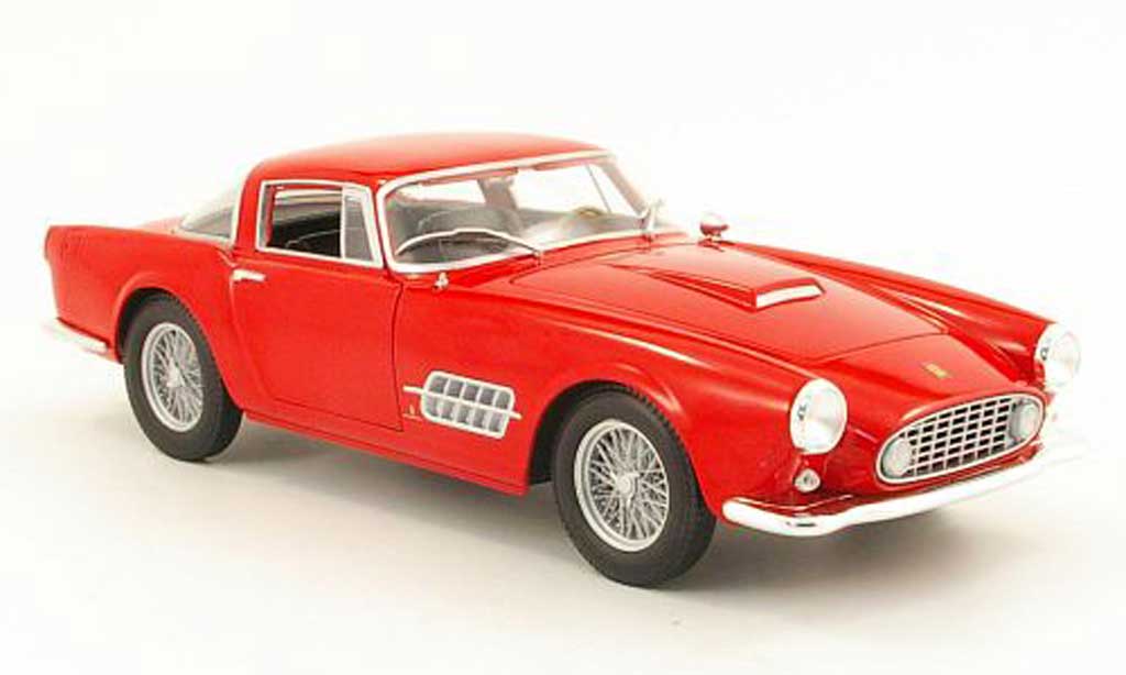 Ferrari 410 1/18 Hot Wheels superamerica rood modelauto