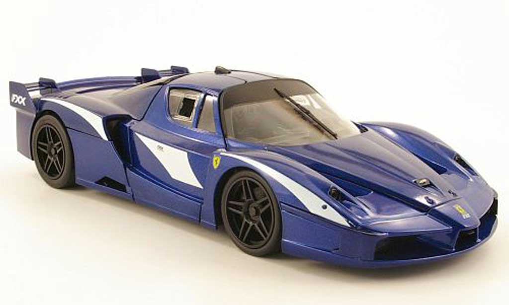 Ferrari Enzo FXX 1/18 Hot Wheels FXX evoluzione blauw modelauto