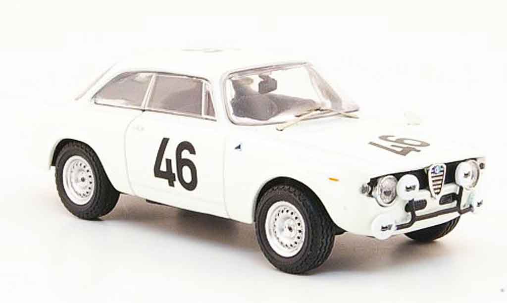 Alfa Romeo Giulia 1600 GTA 1/43 M4 1600 GTA no.46 zolder 1967 modelauto