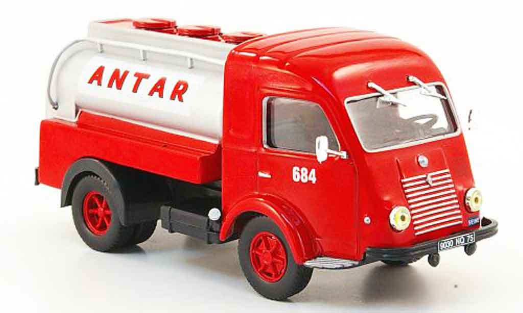 Renault Galion 1/43 IXO antar modelauto