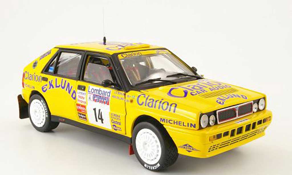 Lancia Delta HF Integrale 1/18 Sun Star HF Integrale 16v no.14 lombard rac rallye 1990 modelauto