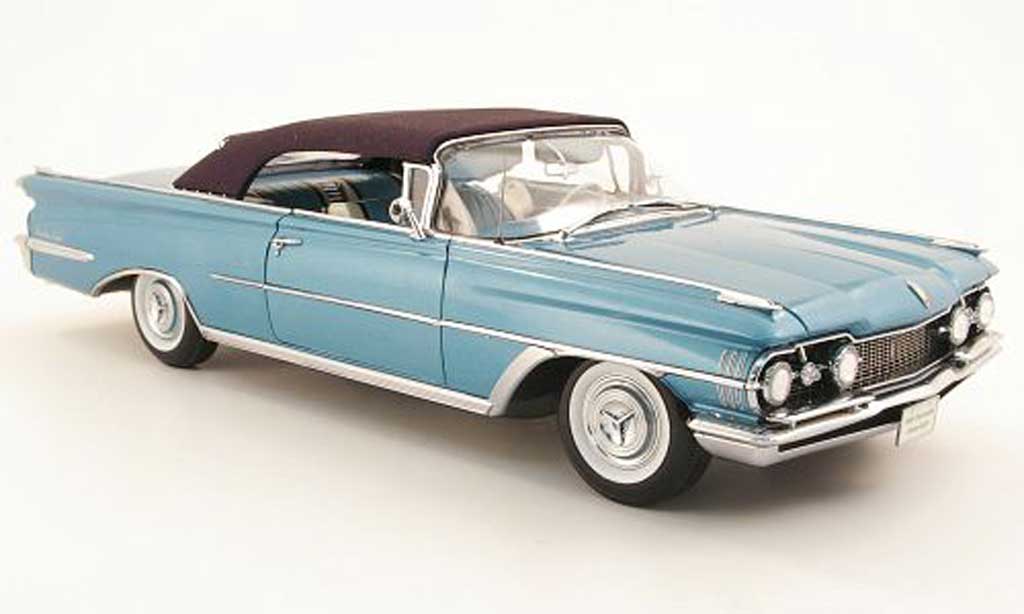 Oldsmobile 98 1/18 Sun Star cabriolet blauw/zwart geschlossenes verdeck 1959 modelauto