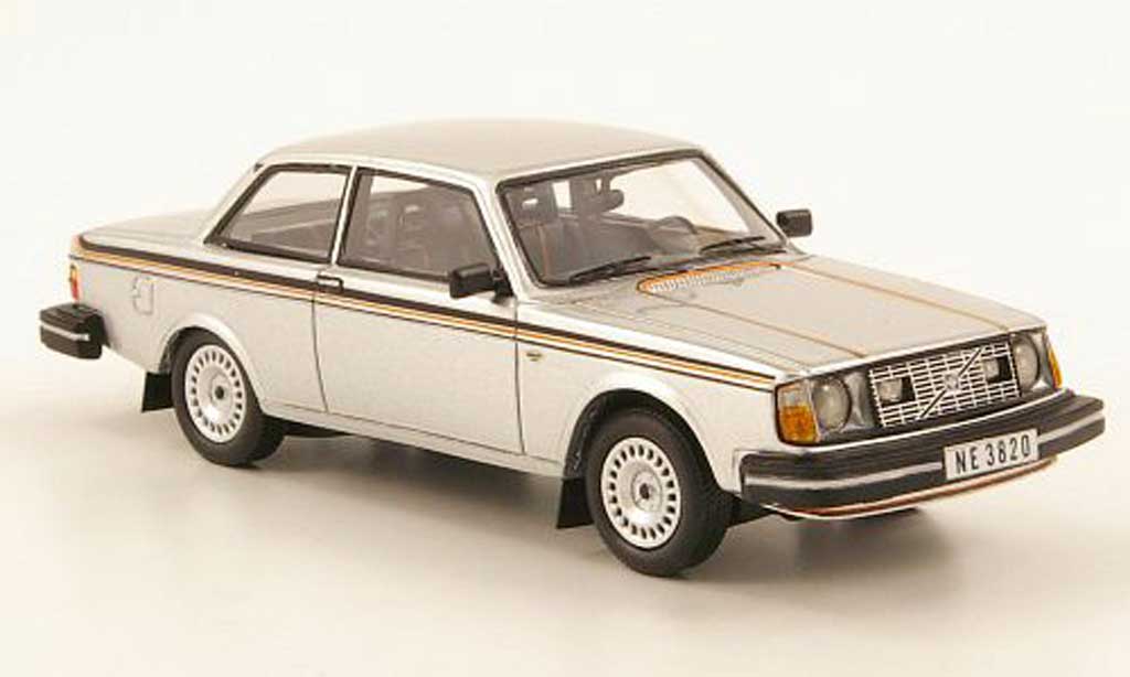 Volvo 242 1/43 Neo GT grijs 1977 modelauto