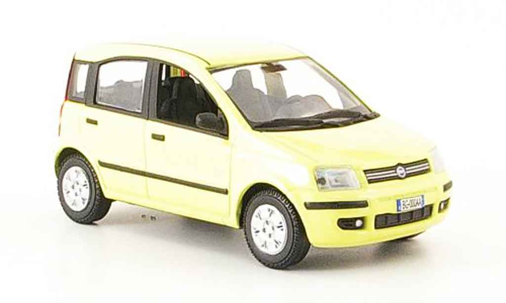 Fiat Panda 1/43 Norev Nuova geel 2003 modelauto