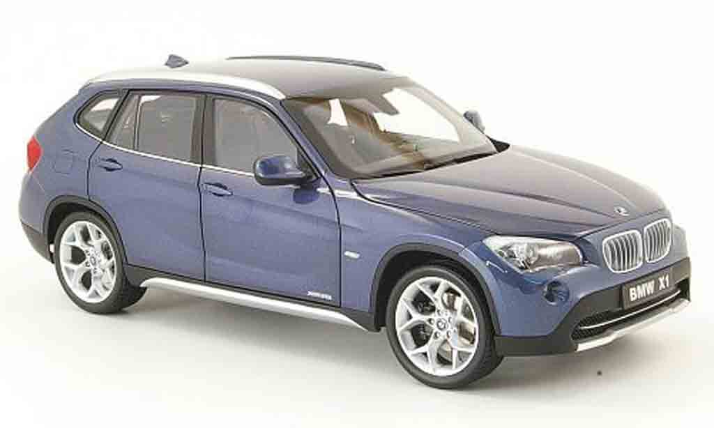 Bmw X1 1/18 Kyosho 2.8i xdrive blauw modelauto