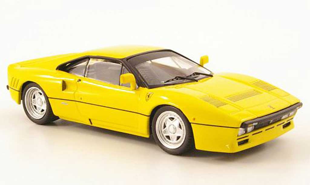 Ferrari 288 GTO 1/43 IXO GTO geel 1984 modelauto