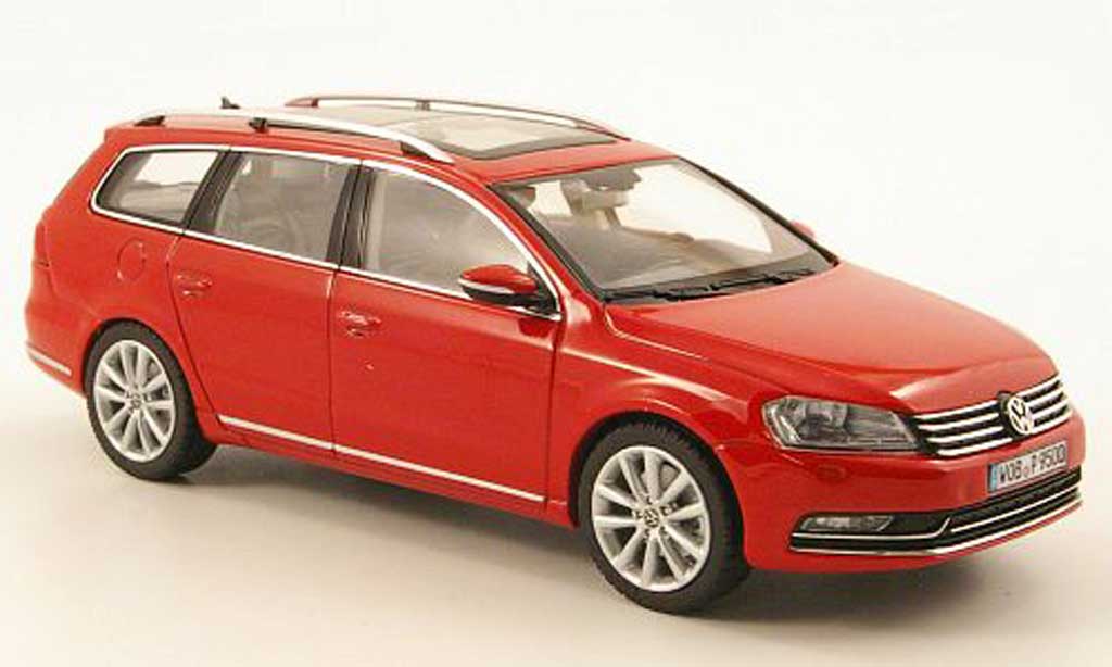 Volkswagen Passat 1/43 Schuco Variant (B7) rood 2010 modelauto