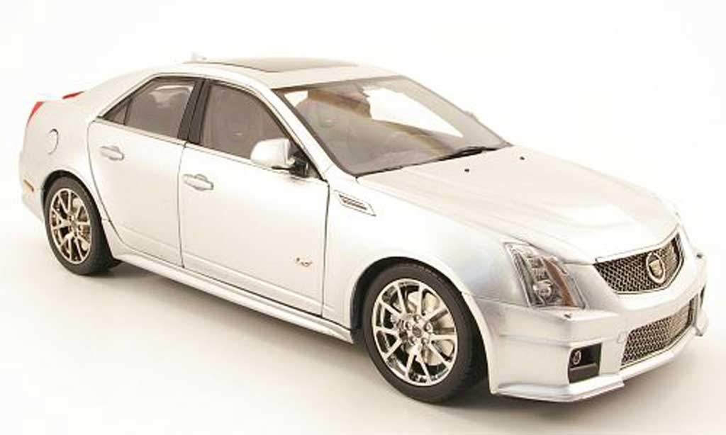 Cadillac CTS-V 1/18 Kyosho grijs allise modelauto
