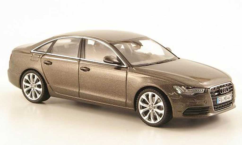 Audi A6 1/43 Schuco Sedan (C7) grijs 2011 modelauto