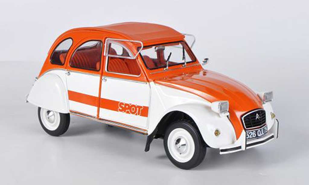 Citroen 2CV 1/18 Solido Spot oranje/wit 1976 modelauto
