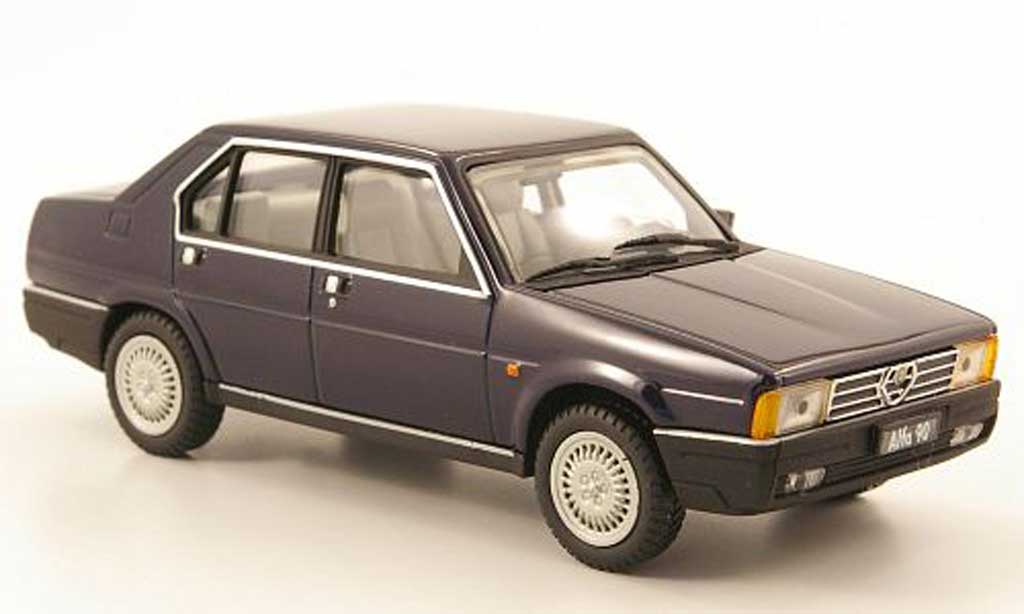 Alfa Romeo 90 1/43 Pego Berlina blauw 1984 modelauto