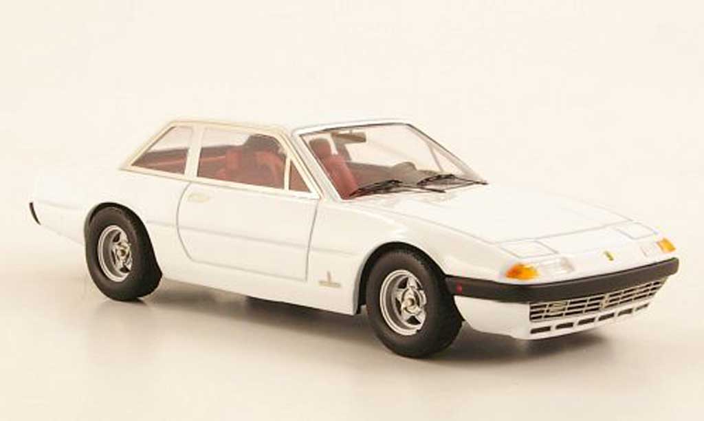Ferrari 365 GT4 2+2 1/43 Hot Wheels Elite GT4 2+2 wit (Elite) modelauto