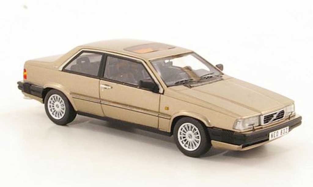Volvo 780 1/43 Neo Bertone beige 1988 modelauto