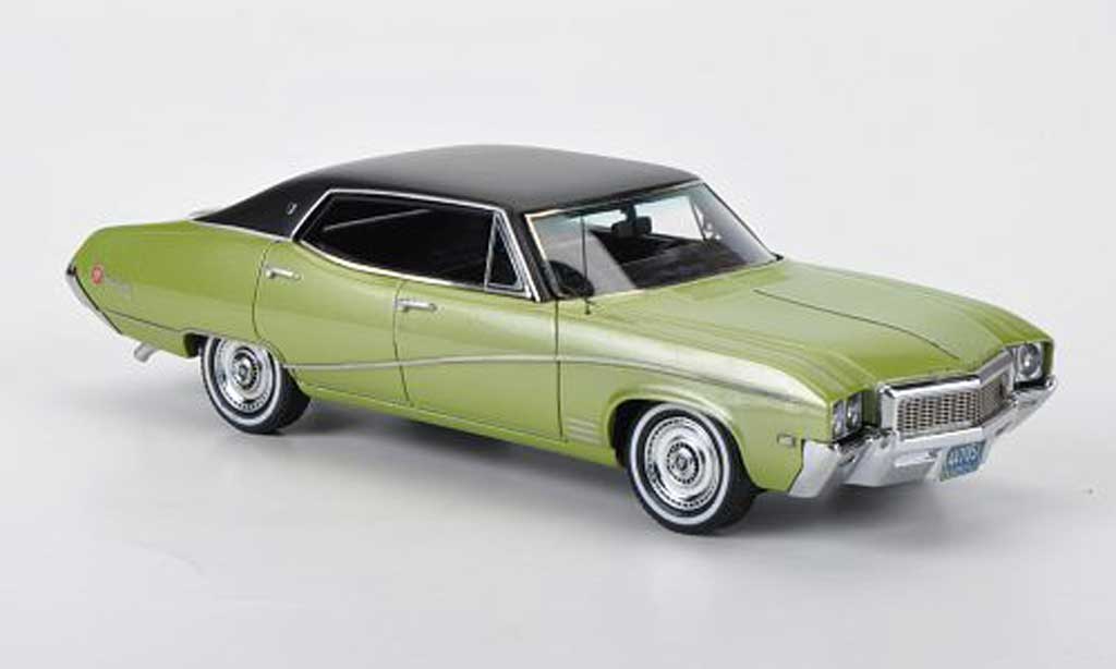 Buick Skylark 1/43 Neo Sedan grun/mattzwart 1968 modelauto
