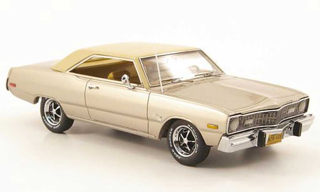 Dodge Dart 1973 1/43 American Excellence 1973 Swinger beige/beige lim. Aufl. 500 1973 modelauto