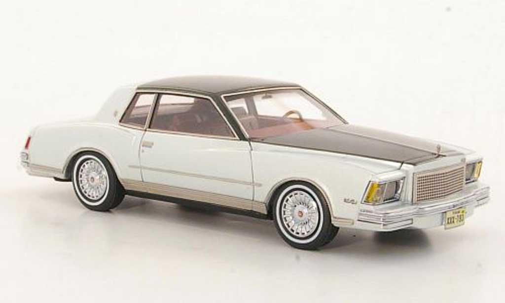 Chevrolet Monte Carlo 1/43 American Excellence grijs /grijs limited edition 1978 modelauto