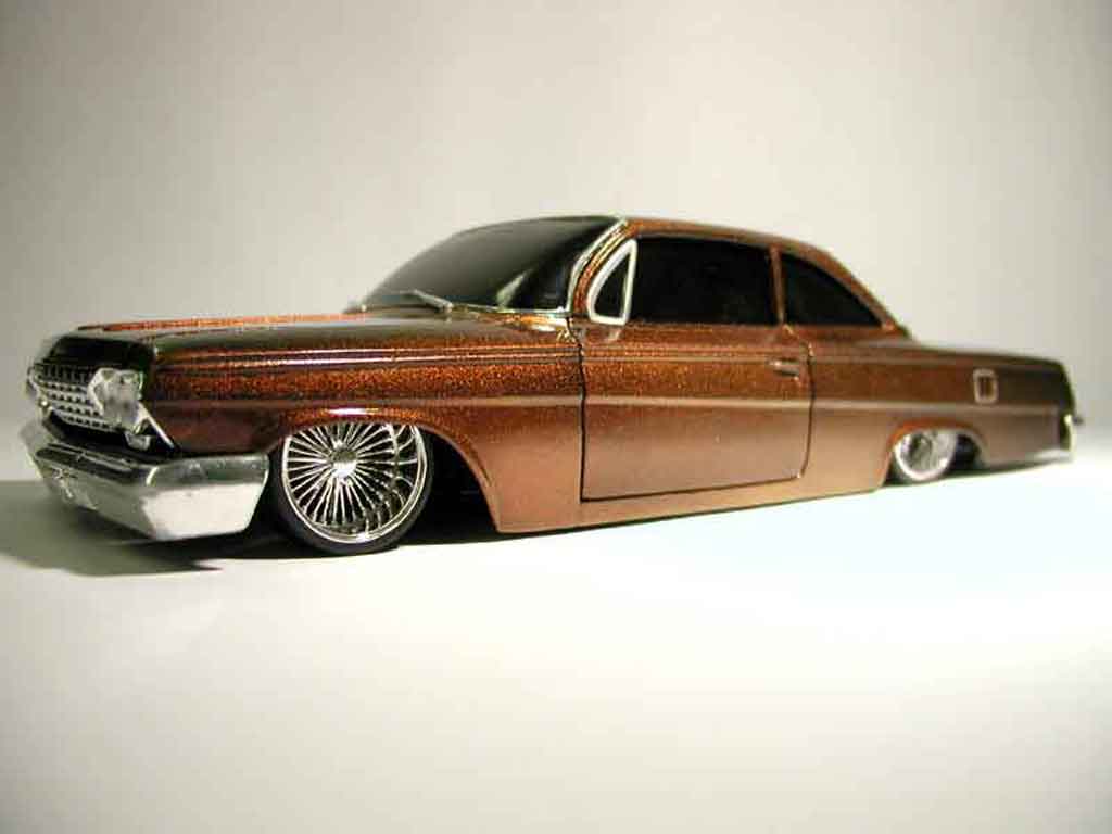 Chevrolet Bel Air Coupe 1962 62 ultime lowrider 1/18 Maisto
