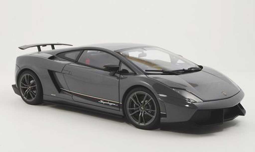 Lamborghini Gallardo Superleggera 1/18 Autoart Superleggera LP570-4 grijs 2010 modelauto