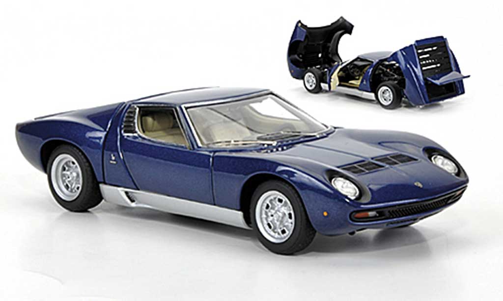 Lamborghini Miura SV 1/43 Autoart SV blauw 1971 modelauto