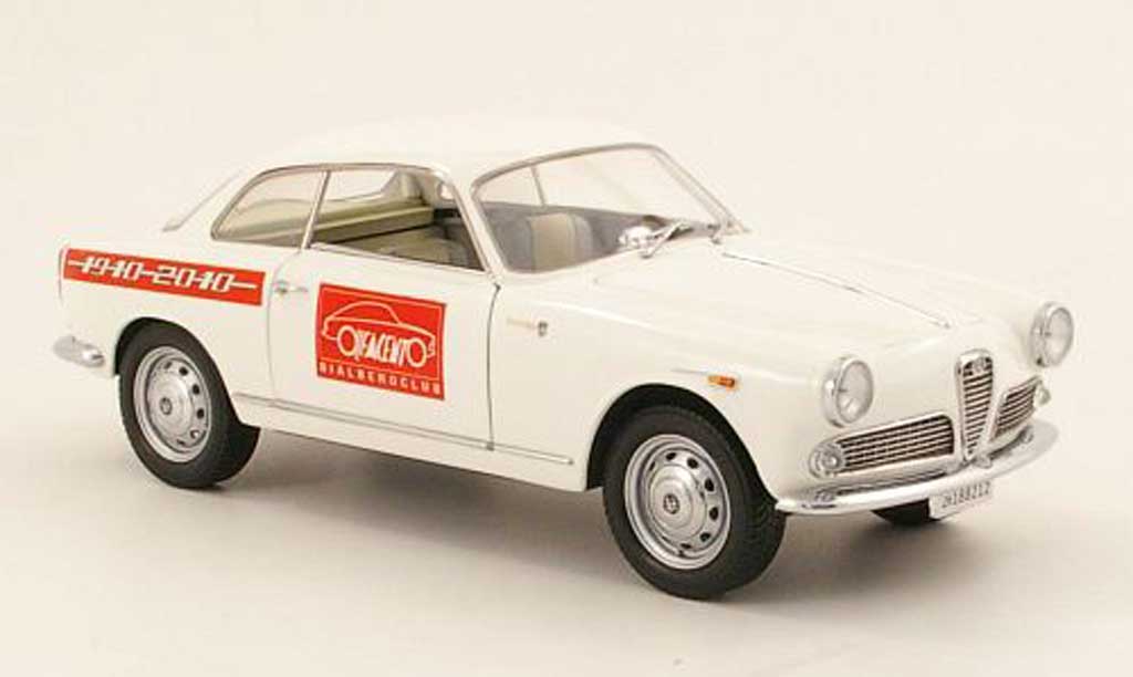 Alfa Romeo Giulietta Sprint 1/18 Mini Miniera Sprint wit 100 jahre alfa romeo bialberoclub 1965 modelauto