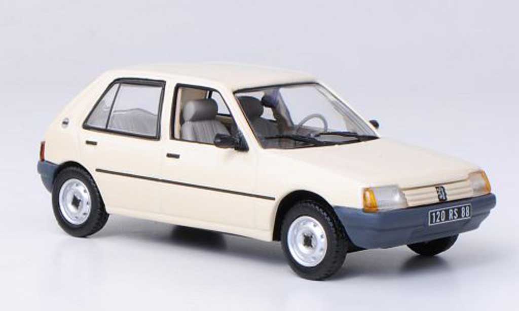 Peugeot 205 GL 1/43 Norev GL GL beige Vierturer 1988 modelauto