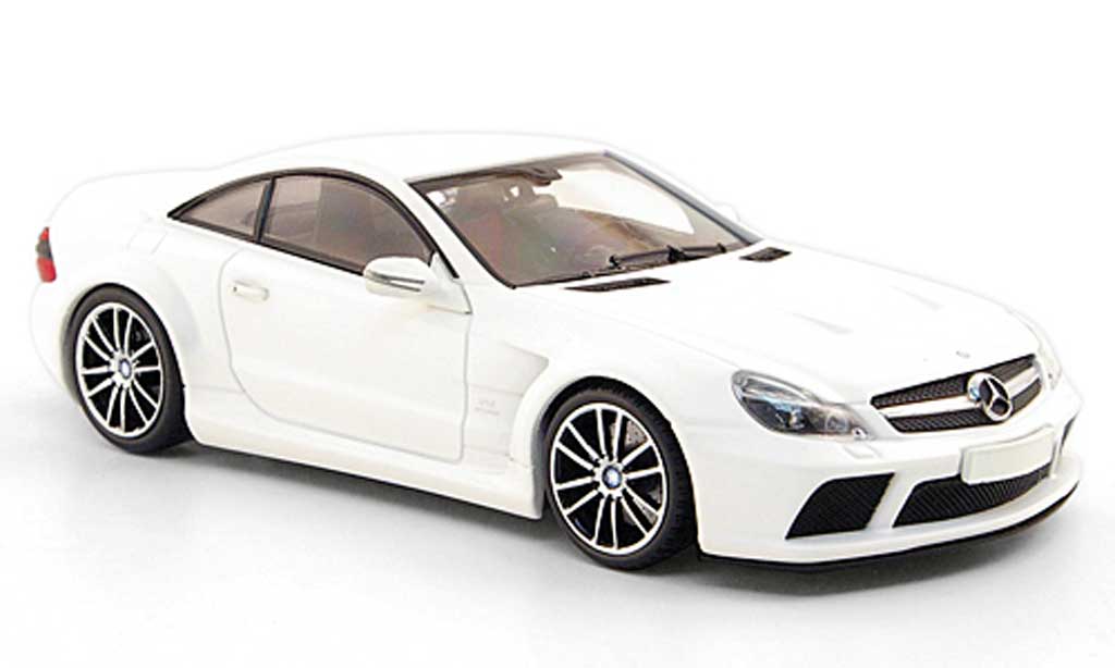 Mercedes Classe SL 65 1/43 Minichamps 65 (R230) AMG Black Series matt wit 2009 modelauto