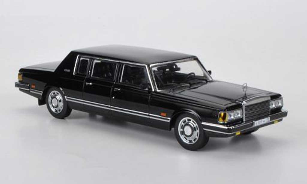 Zil 41047 1/43 IST Models zwart 1985 modelauto