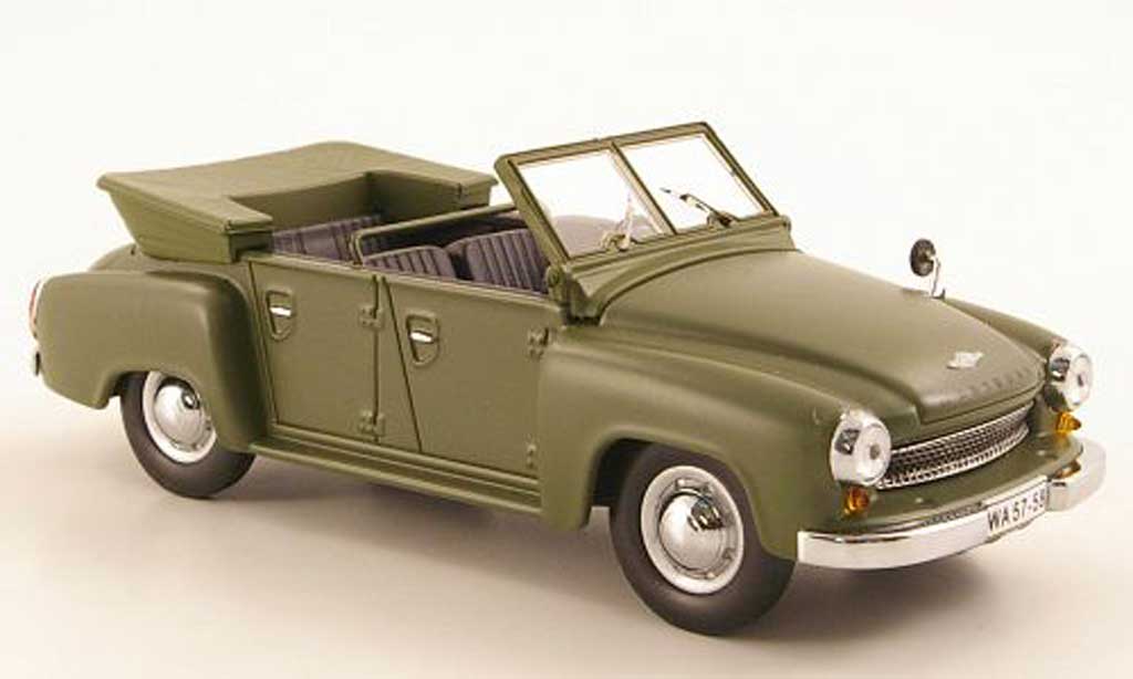 Wartburg 311 1/43 IST Models 4 Kubel mattgrun 1957 modelauto