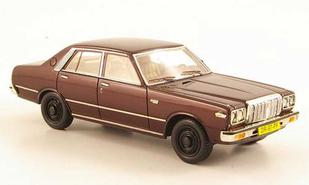 Datsun 200L 1/43 Neo Laurel (C230) bruin modelauto