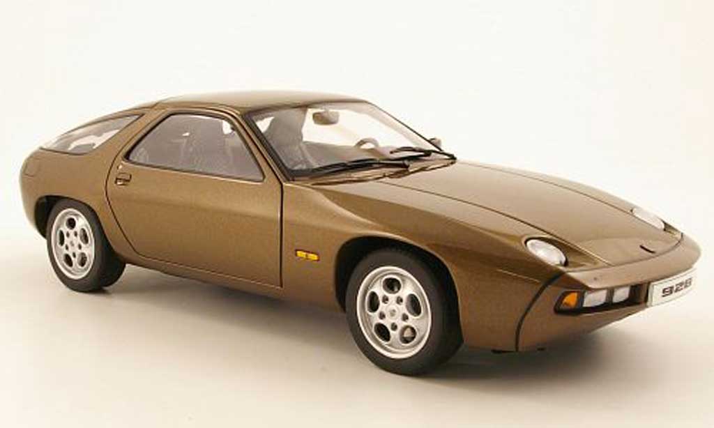 Porsche 928 1977 1/18 Autoart 1977 bruin modelauto