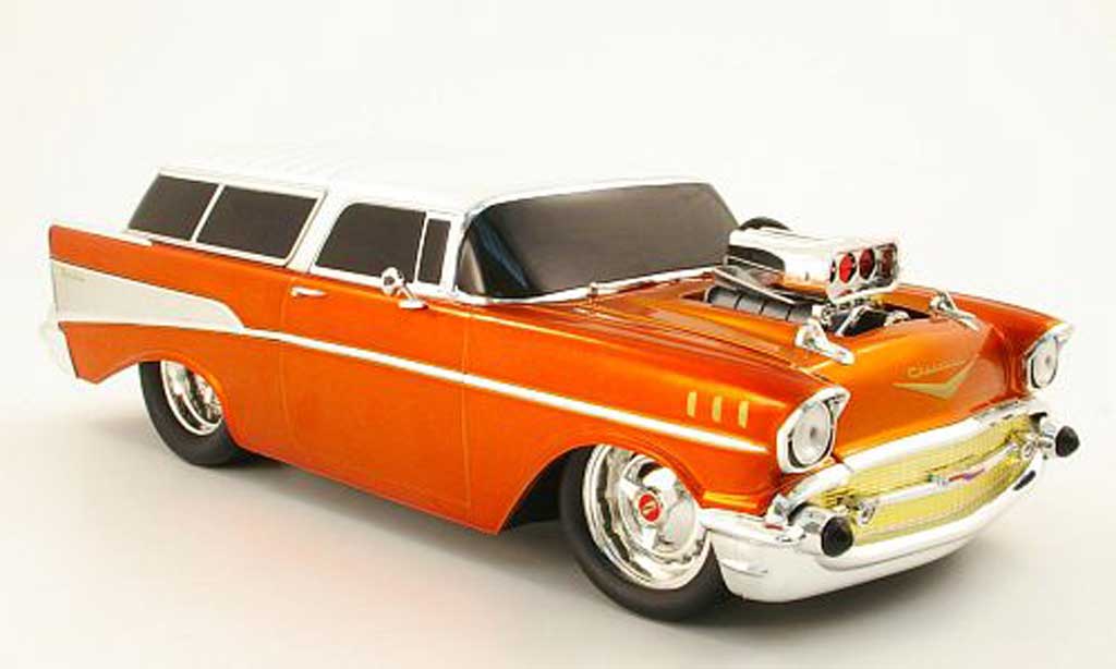 Chevrolet Nomad 1/18 M2 Machines kupfer/beige 1957 modelauto