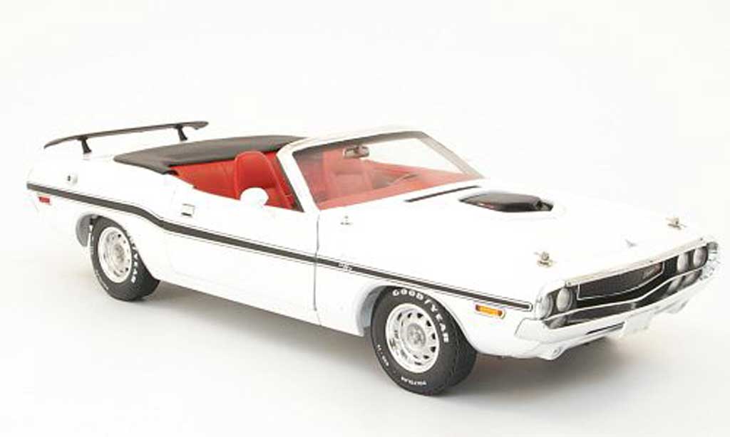 Dodge Challenger 1970 1/18 Greenlight 1970 r/t cabriolet wit modelauto