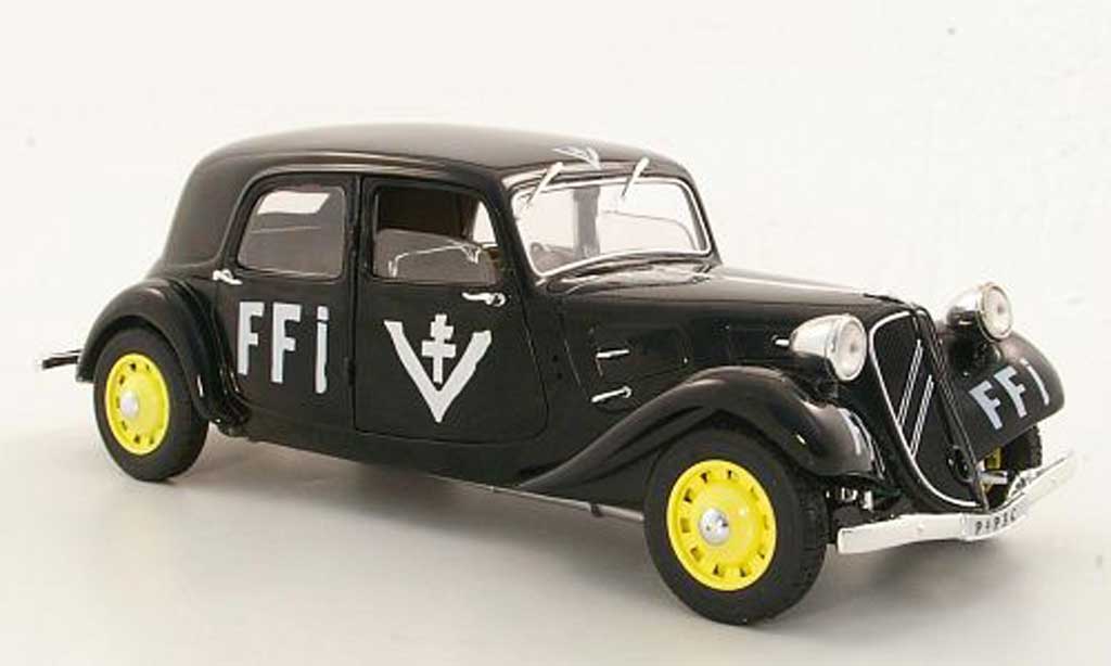 Citroen Traction 11 1/18 Solido 11 B FFI 1944 modelauto