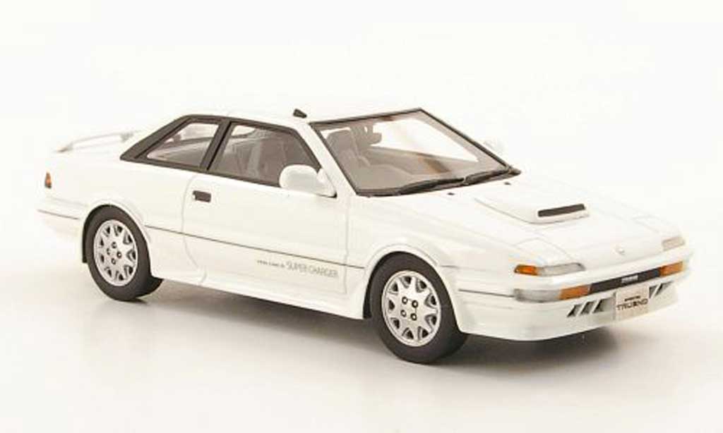 Toyota Trueno 1/43 Hi Story Sprinter GT-Z wit RHD 1989 modelauto