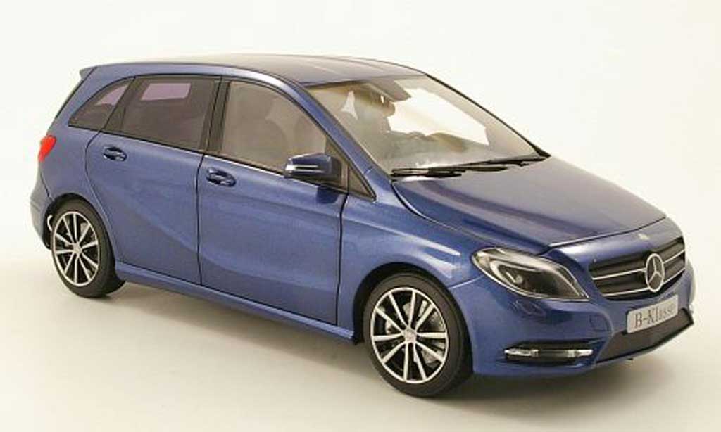 Mercedes Classe B 1/18 Norev blauw 2011 modelauto