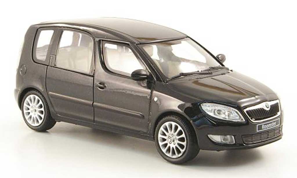 Skoda Roomster 1/43 Abrex zwart modelauto
