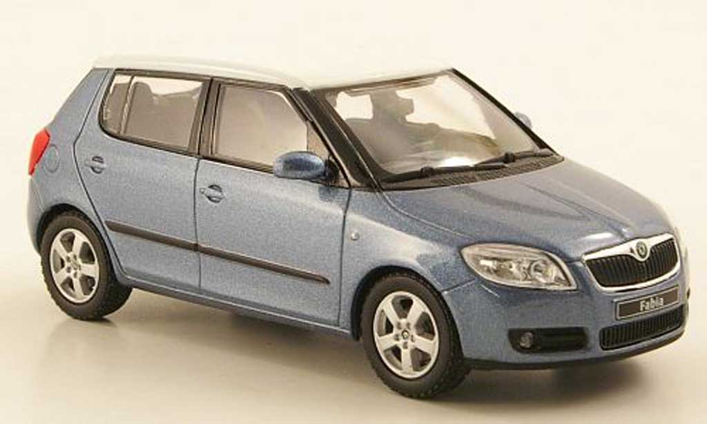 Skoda Fabia II 1/43 Abrex II blauwgrijs avec witem Dach 2006 modelauto