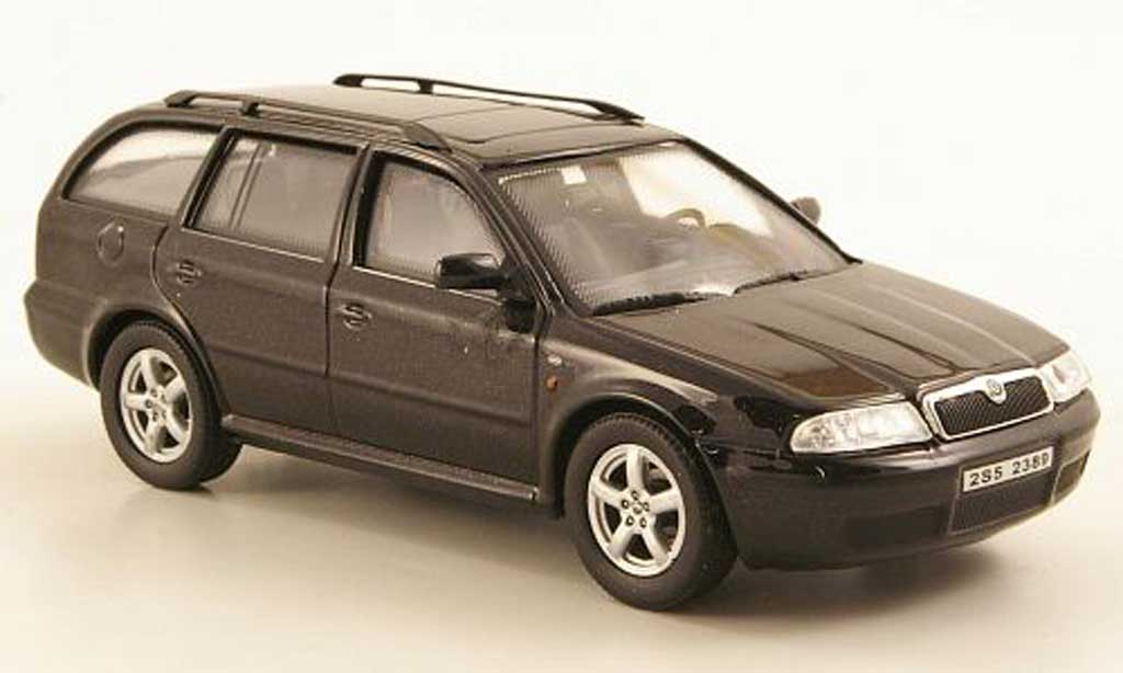 Skoda Octavia Combi 1/43 Abrex Combi Tour zwart modelauto