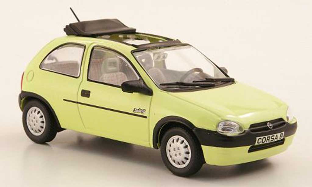 Opel Corsa 1/43 Hachette B Swing geel (ohne Magazin) 1993 modelauto