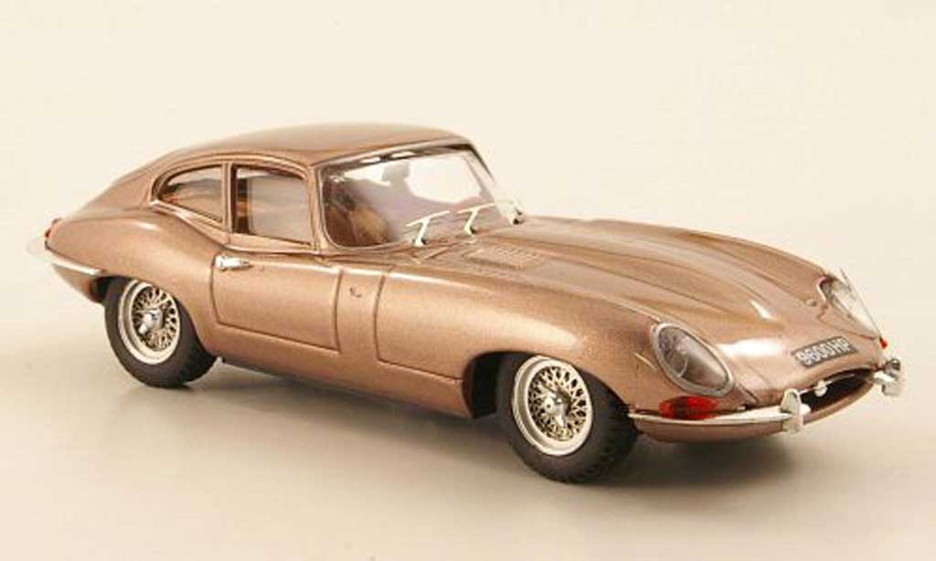 Jaguar E-Type 1961 1/43 Best 1961 Coupe kupfer Genf modelauto